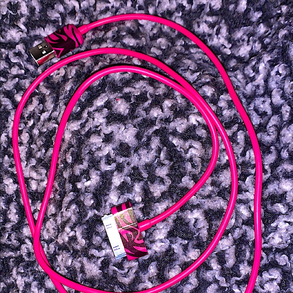 IPAD CABLE
